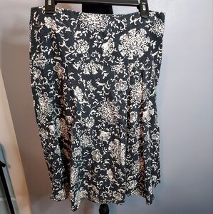Gap 100% Linen Dark Blue And White Floral Calf Length Skirt Size 10R